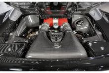 Laden Sie das Bild in den Galerie-Viewer, Capristo Carbon Motorverkleidung für Ferrari 458 Spider