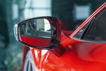 Laden Sie das Bild in den Galerie-Viewer, Capristo Carbon Spiegelkappen für Ferrari 458 Speciale Spider Italia