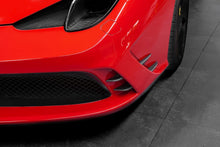 Laden Sie das Bild in den Galerie-Viewer, Capristo Carbon Frontfinne für Ferrari 458 Speciale