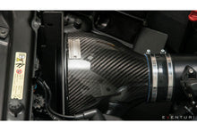 Laden Sie das Bild in den Galerie-Viewer, Eventuri Carbon Ansaugsystem für BMW E46 M3