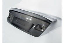 Laden Sie das Bild in den Galerie-Viewer, Boca GFK Heckdeckel für BMW 3er E92 - ähnlich Performance