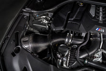 Laden Sie das Bild in den Galerie-Viewer, Eventuri Carbon Upgrade-Luftführungen Shroud für BMW F90 M5