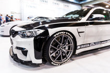 Laden Sie das Bild in den Galerie-Viewer, Varis Carbon Frontlippe für BMW 3er F80 M3 4er F82 M4