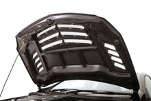 Laden Sie das Bild in den Galerie-Viewer, Varis Carbon Cooling Motorhaube System 1 für Mercedes Benz W176 A45 AMG (Vollcarbon)