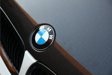 Laden Sie das Bild in den Galerie-Viewer, RKP Carbon Motorhaube RACE für BMW E92/E93 Coupe Carbon/Kevlar