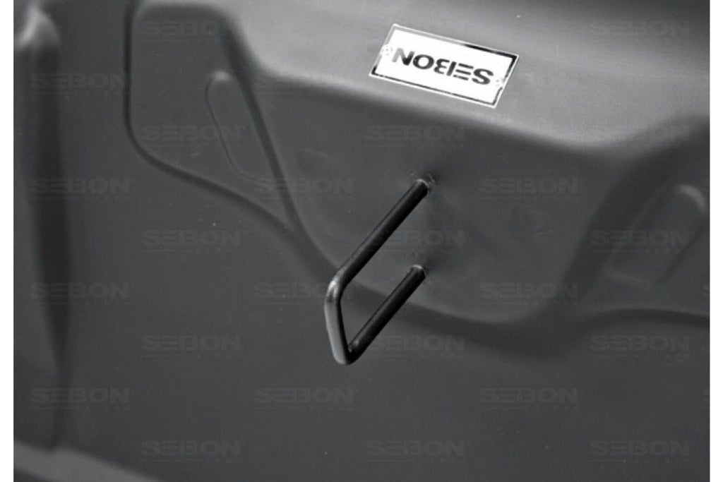 Seibon Carbon Motorhaube für FORD Focus Limousine 2012 - 2013 OE-Style