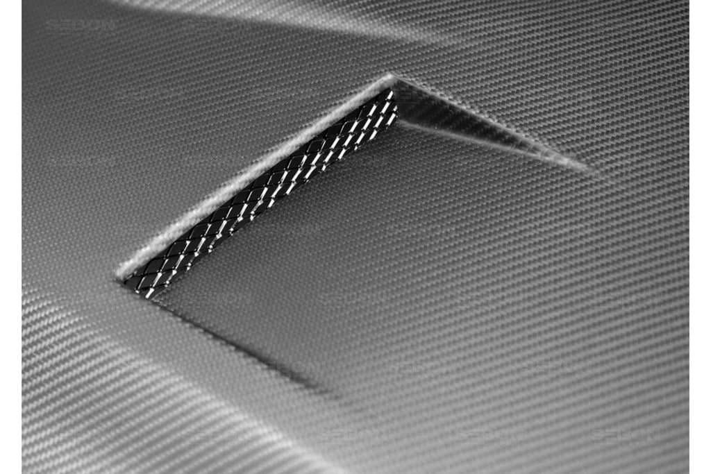 Seibon Carbon Motorhaube für Nissan Skyline R35 GT-R 2009 - 2015 Trockencarbon GTII-Style