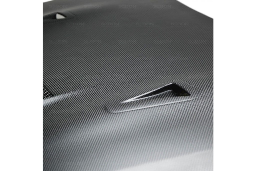 Seibon Carbon Motorhaube für Nissan Skyline R35 GT-R 2009 - 2015 Trockencarbon VSII-Style