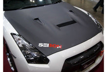 Laden Sie das Bild in den Galerie-Viewer, Seibon Carbon Motorhaube für Nissan Skyline R35 GT-R 2009 - 2015 Trockencarbon VSII-Style