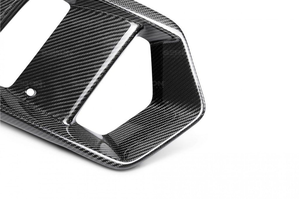 Seibon Carbon Verkleidung für FORD Focus RS Nebellichtverkleidung 2016-2018 OE-Style