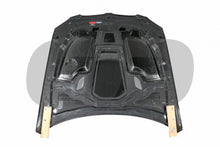 Laden Sie das Bild in den Galerie-Viewer, Varis VRS Cooling Carbon Motorhaube light weight beidseitig für BMW 3er E92 M3