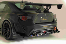 Laden Sie das Bild in den Galerie-Viewer, Varis Carbon Wide Bodykit für Toyota GT86