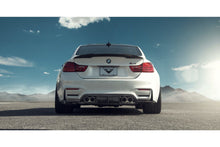 Laden Sie das Bild in den Galerie-Viewer, Vorsteiner Carbon Diffusor für BMW F8X M3 M4 GTS Style 2017+