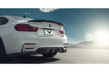 Laden Sie das Bild in den Galerie-Viewer, Vorsteiner Carbon Diffusor für BMW F8X M3 M4 GTS Style 2017+