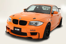 Laden Sie das Bild in den Galerie-Viewer, Varis Carbon Frontlippe für BMW E82 1M