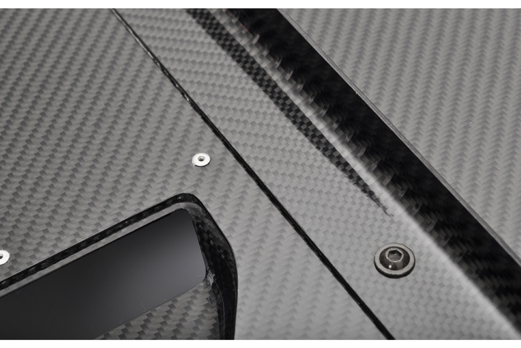 Varis VRS System One Diffusor (Carbon) für E9x M3