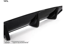 Laden Sie das Bild in den Galerie-Viewer, Boca Carbon Diffusor Race für Mercedes Benz W204 C63 AMG